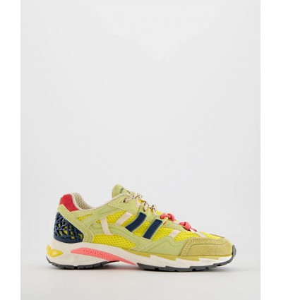 COOLWAY 2003 DBR yellow woman